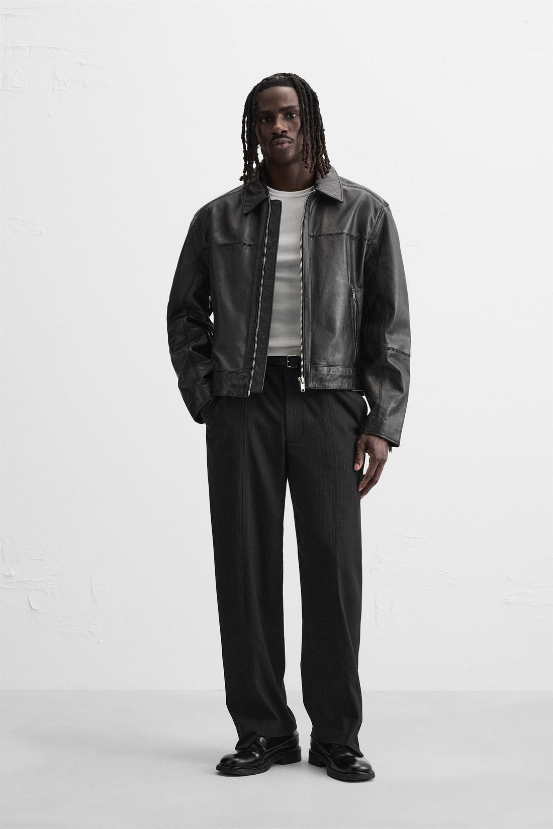 Men's Black Boxy Fit Simple Leather Jacket