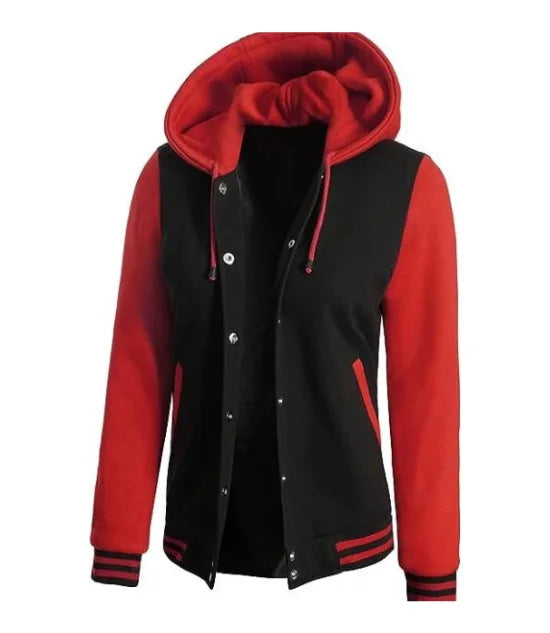 Chaqueta universitaria roja y negra con capucha para mujer