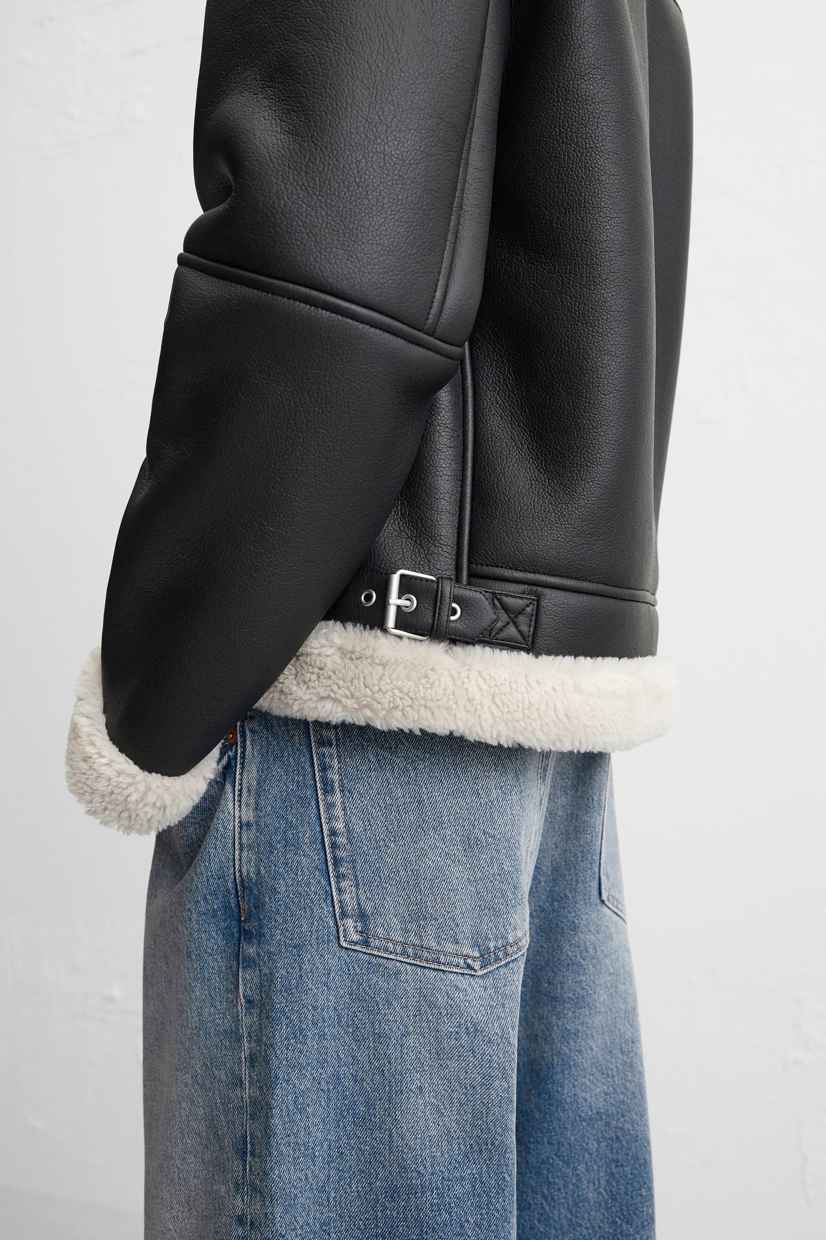 Relaxed fit Leather Fur Shearling Jacket with a contrasting Faux