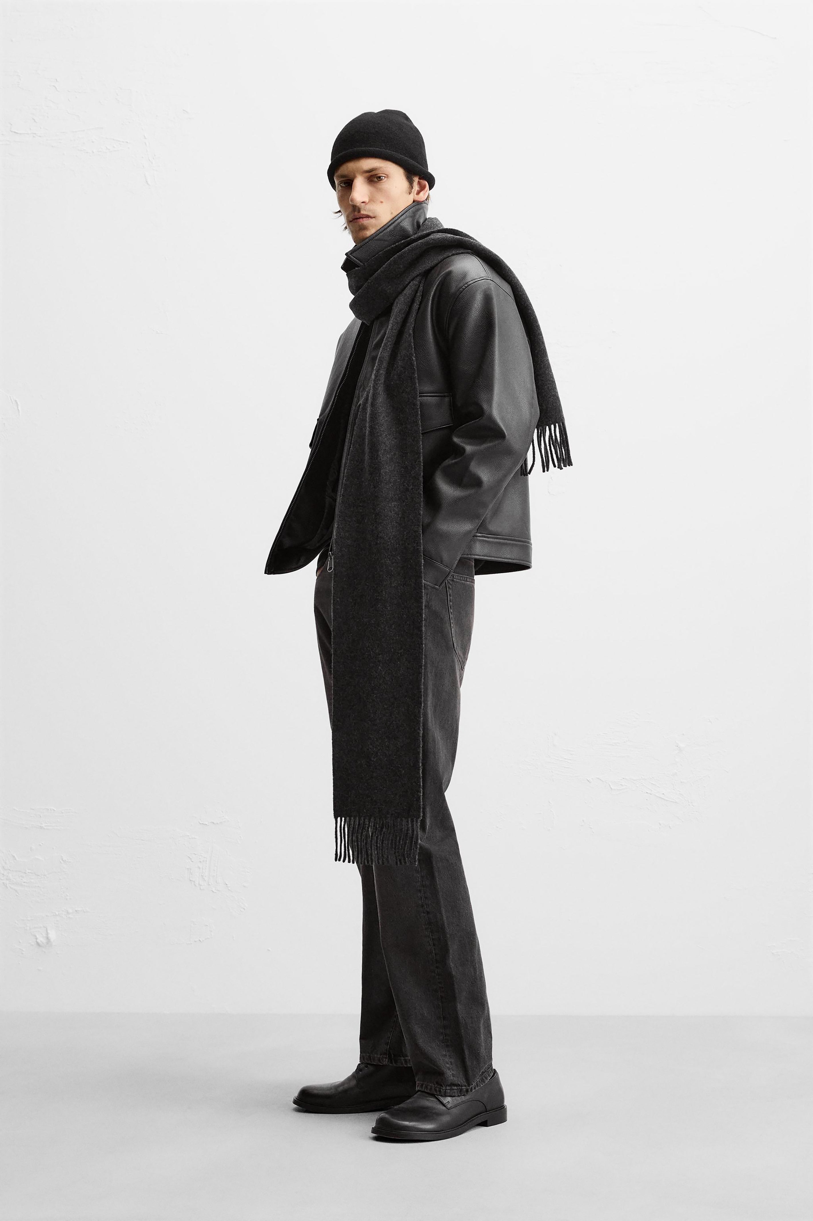 Sath Simple Fashion Jacket With two Pockets and a Zip Down