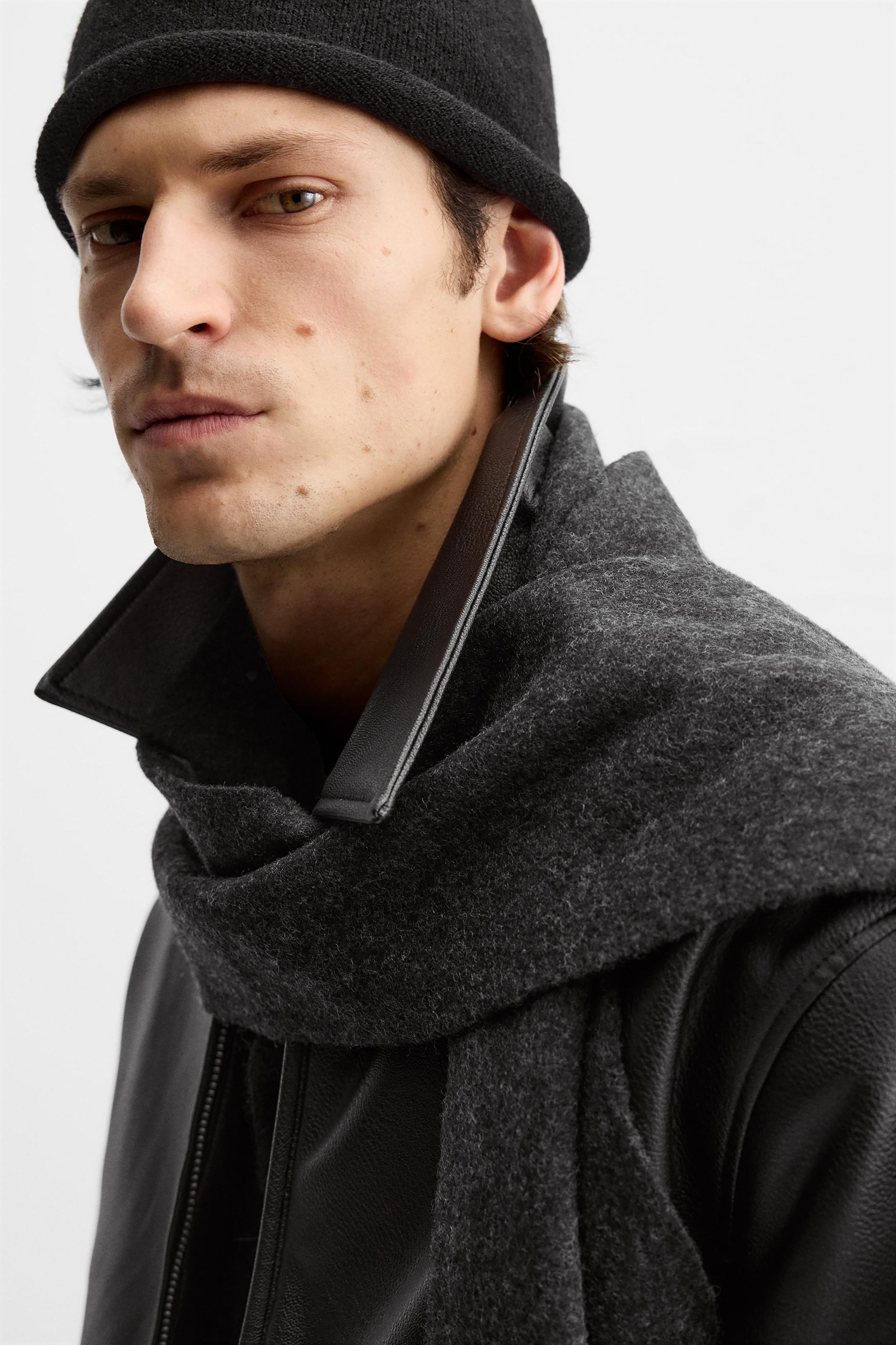 Sath Simple Fashion Jacket With two Pockets and a Zip Down