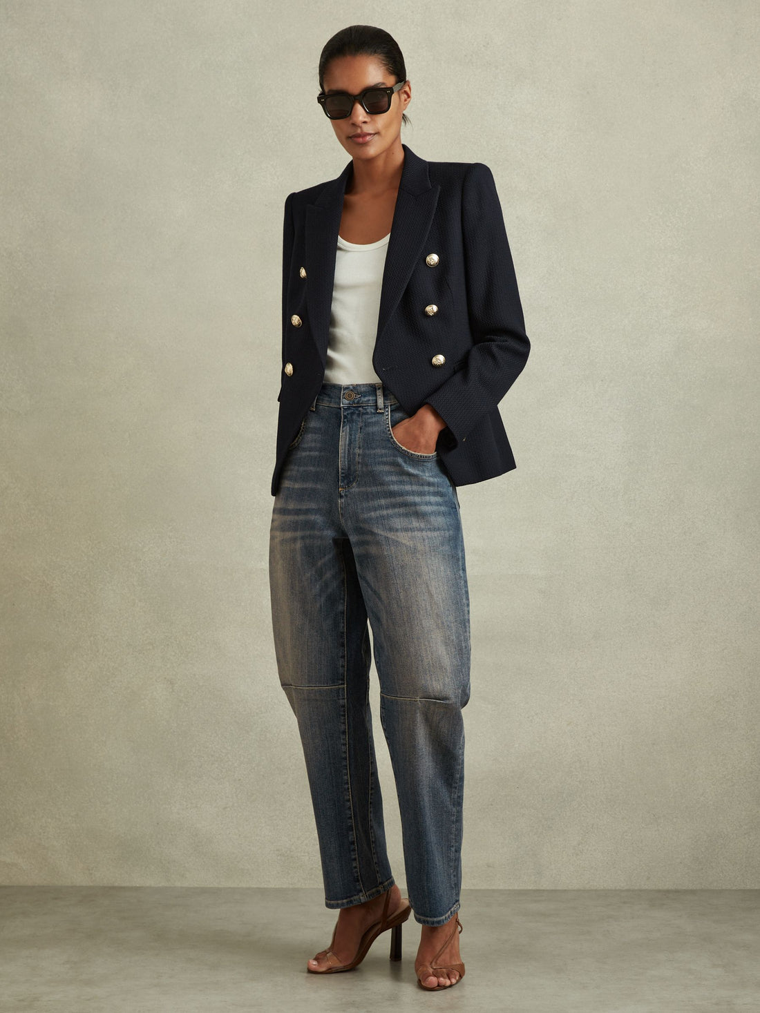 Women's Barrel Leg Stretchy Denim Pant