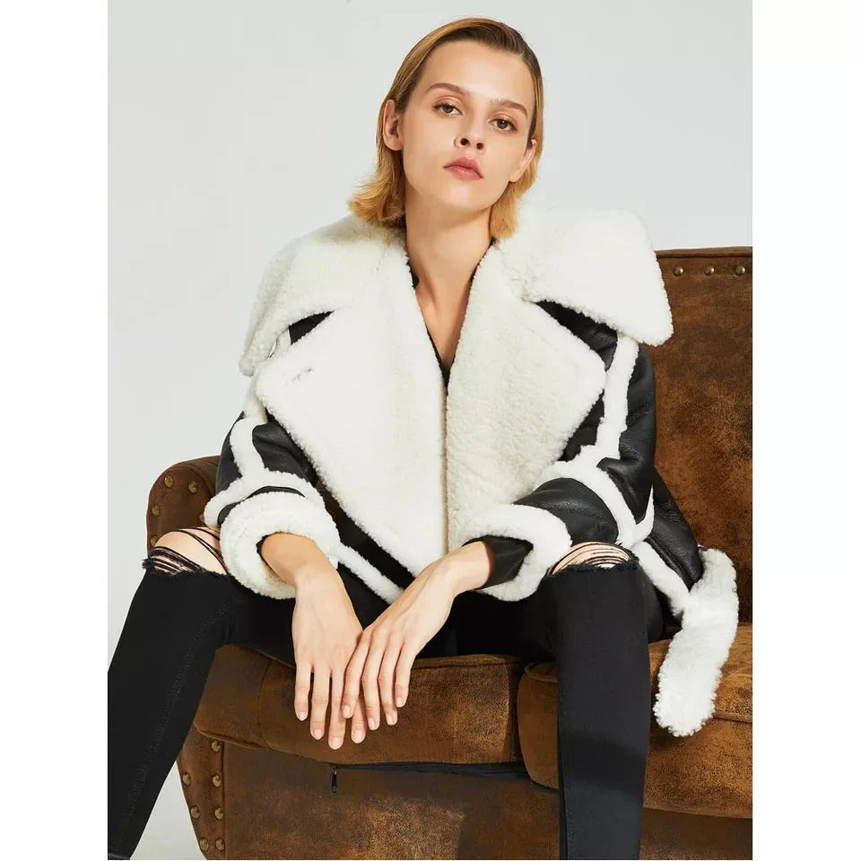 Women’s Black Big Collar Two Pockets Leather White Shearling Fur Coat
