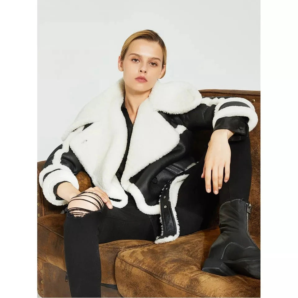 Women’s Black Big Collar Two Pockets Leather White Shearling Fur Coat