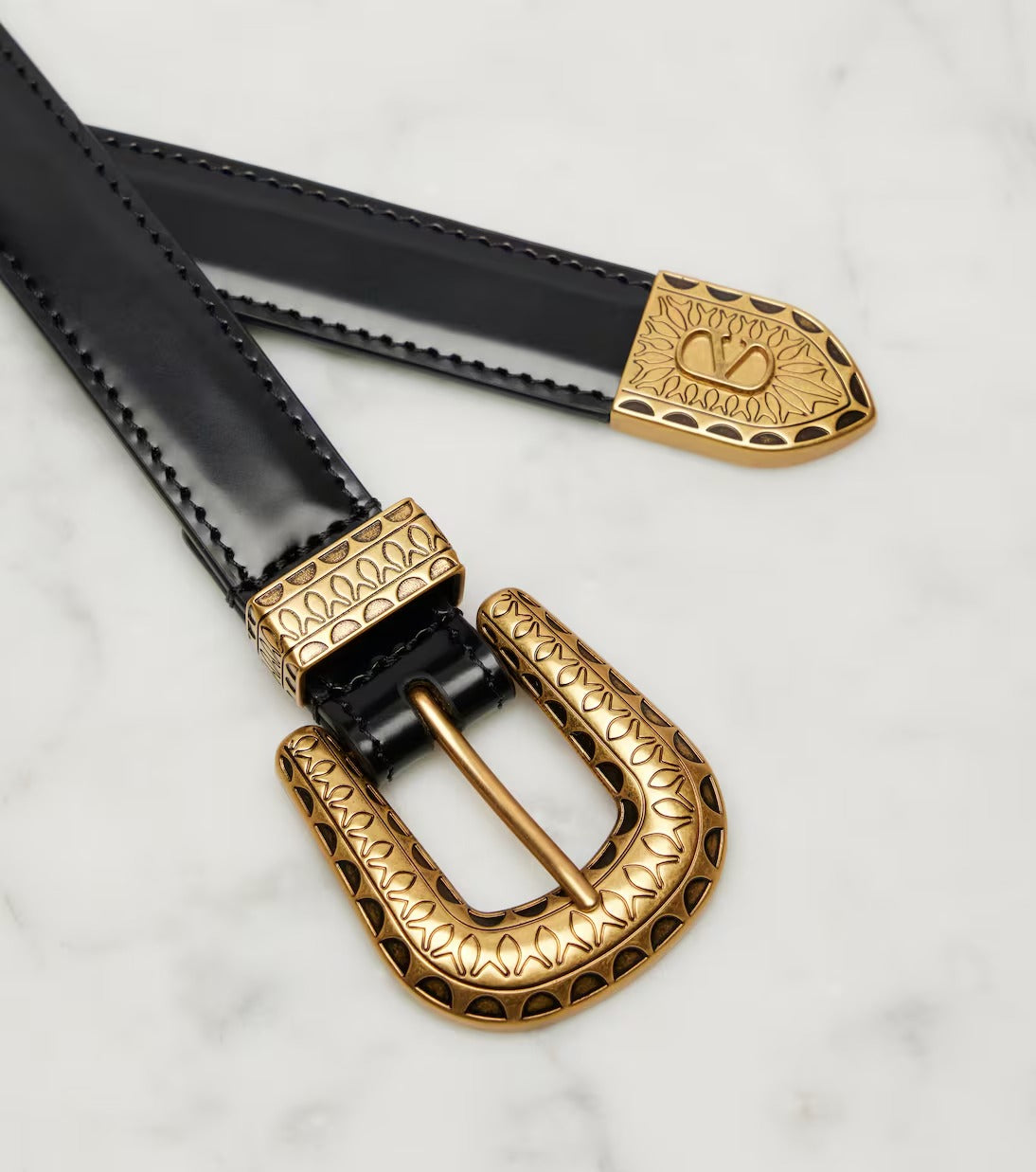 Women's Black V-Logo Leather Belt