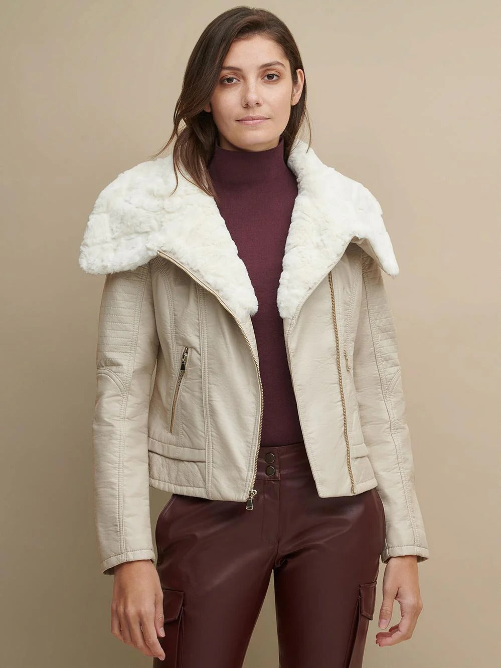 Women’s Cream Beige Big Collared  Leather Shearling Jacket