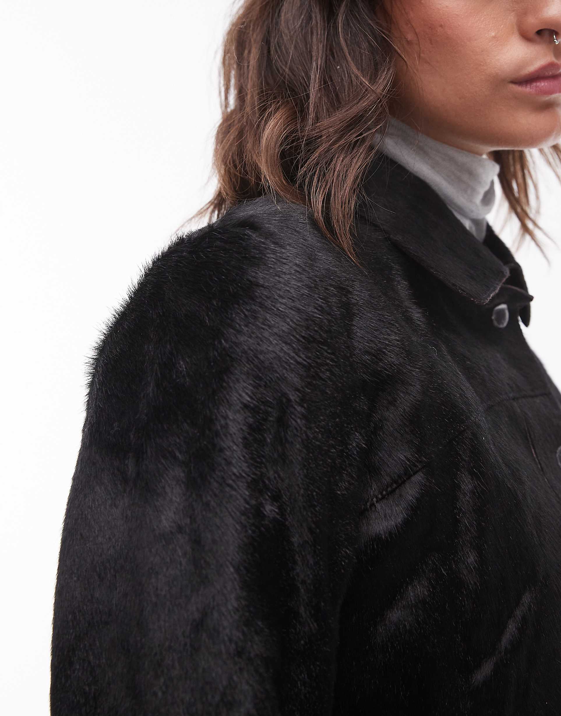 Women's Cropped Length Simple Leather Jacket