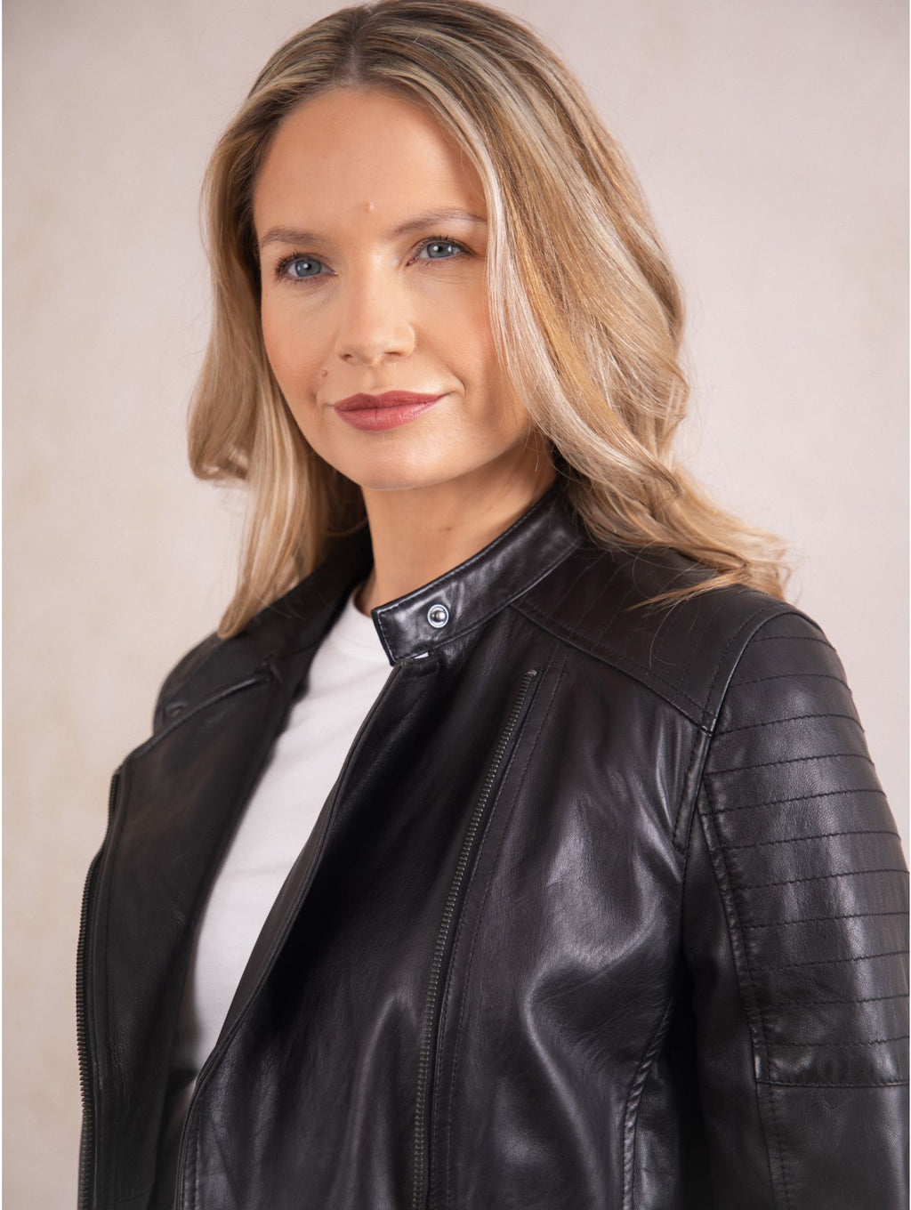 Women's Easy Fit Stud Collar Leather Biker Jacket