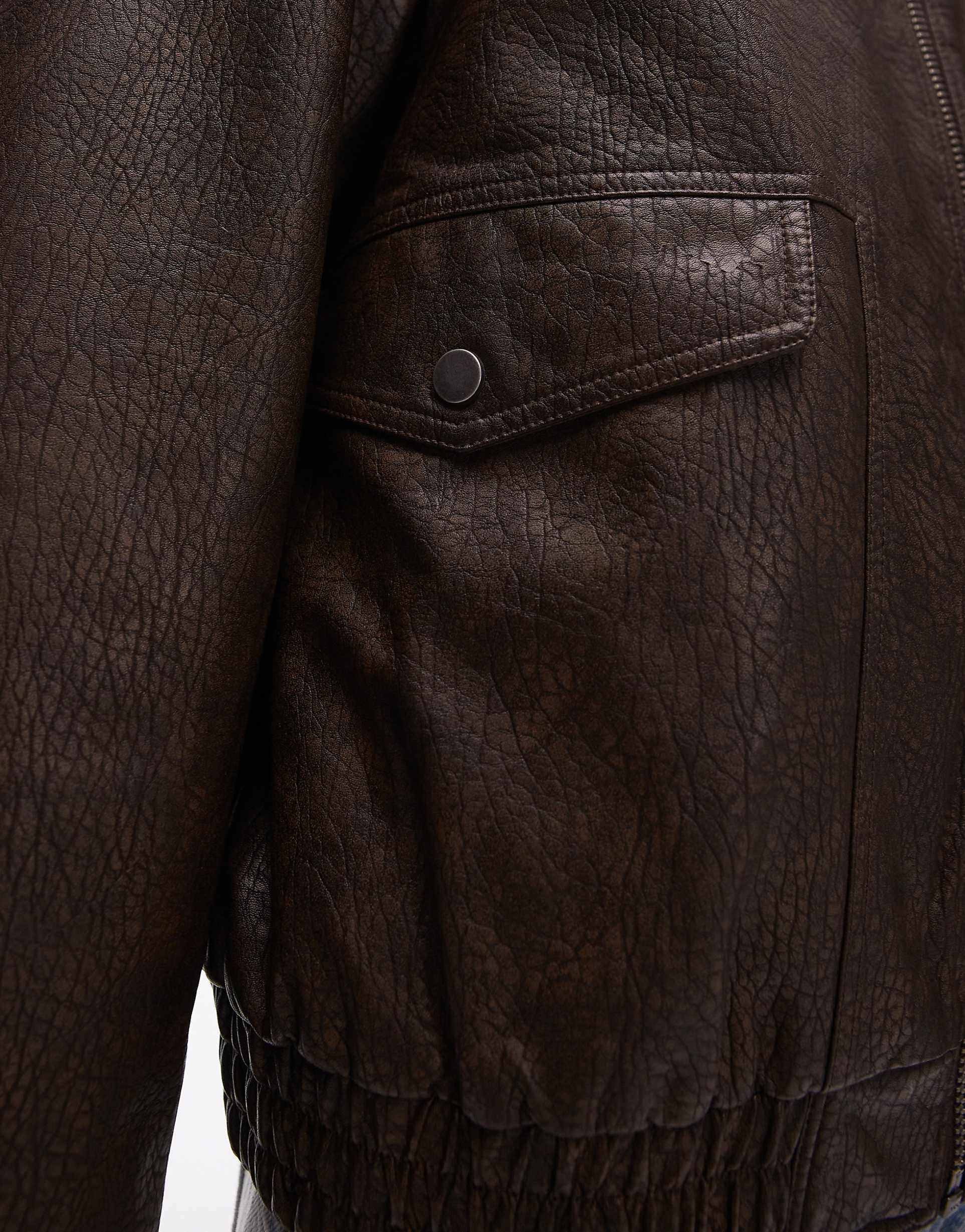 Women's Elasticated Hem Oversized Spread Collar Bomber Faux Leather Jacket