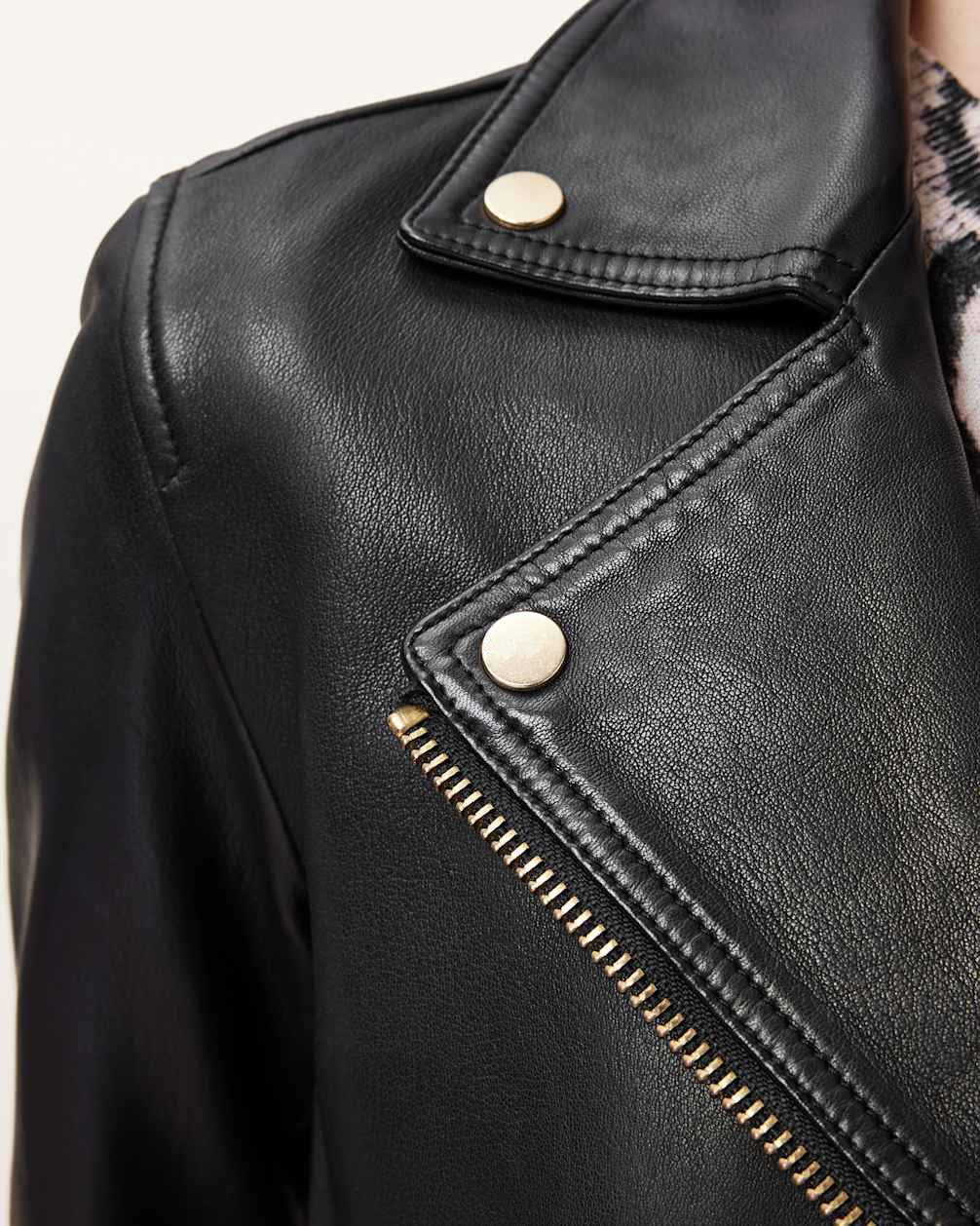 Women's Long Sleeve Slim Fit Leather Biker Jacket
