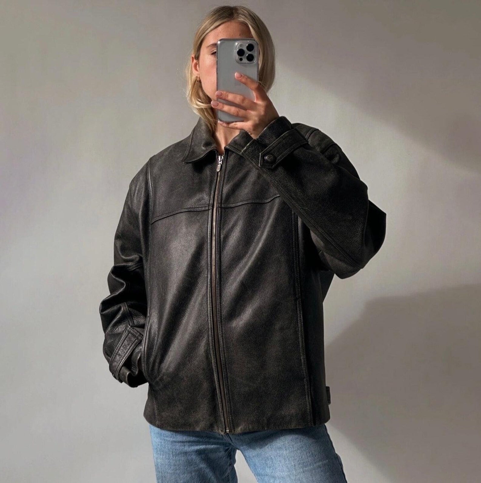 Women's Pure Black Straight Cut Dropped shoulders Oversized Leather Jacket