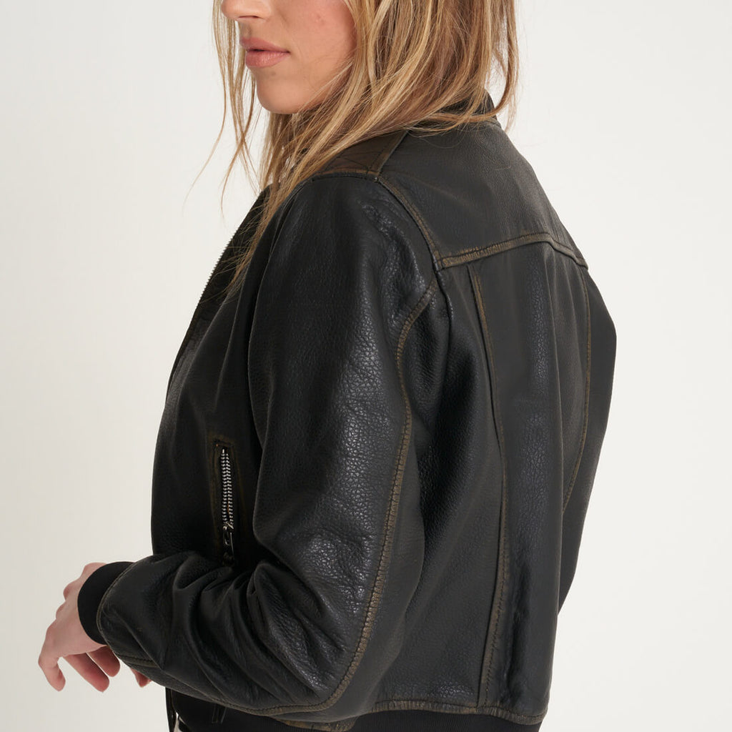 Women’s Ribbed Cuffs Cropped Washed Leather Bomber Jacket
