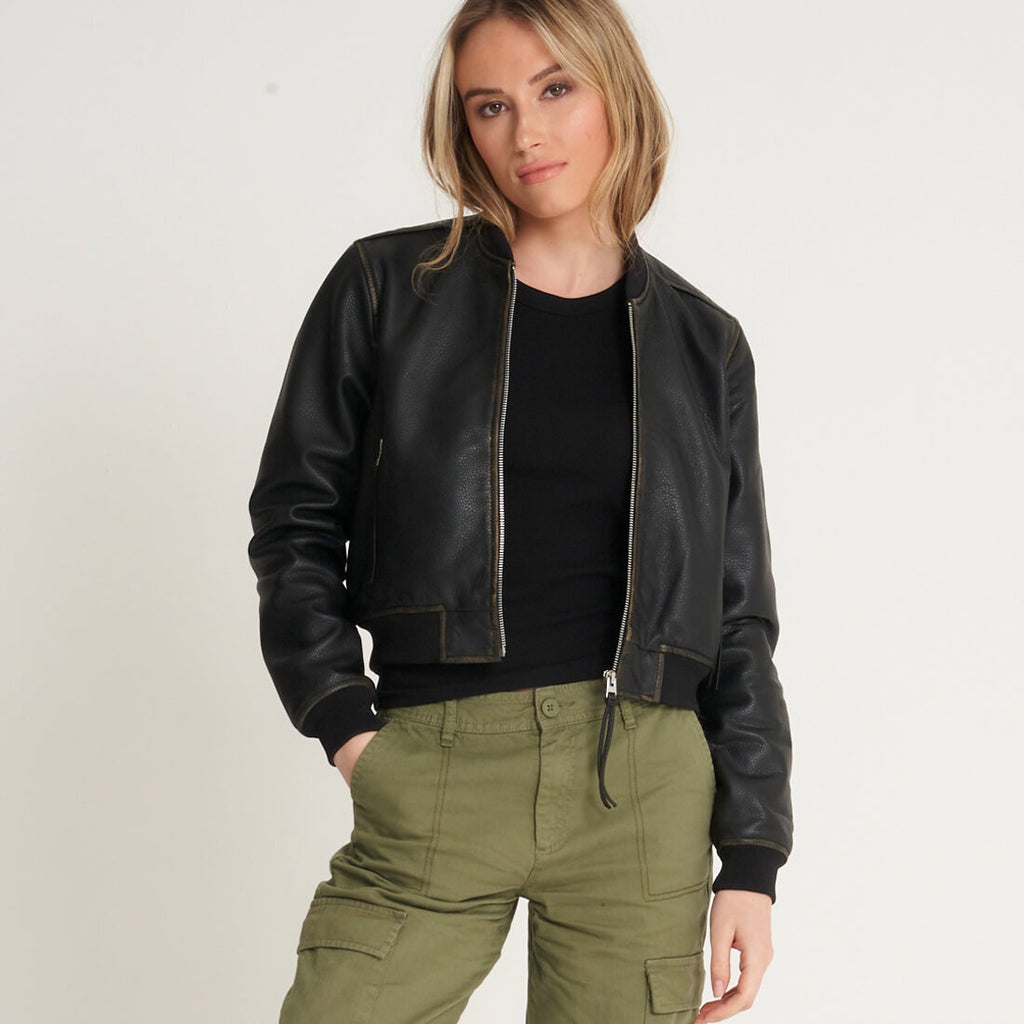 Women’s Ribbed Cuffs Cropped Washed Leather Bomber Jacket