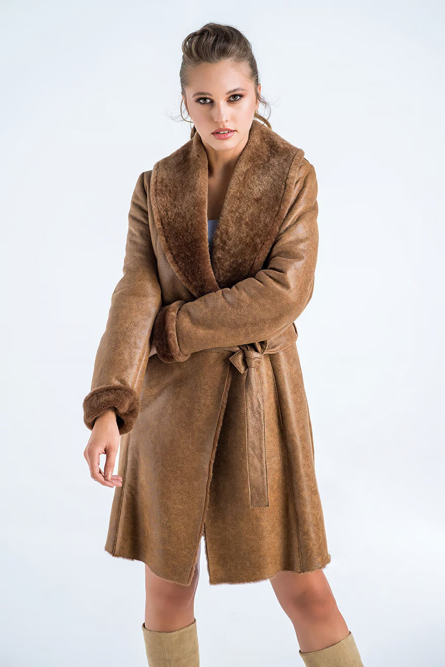 Women's Short Shearling & Fox Fur Leather Coat