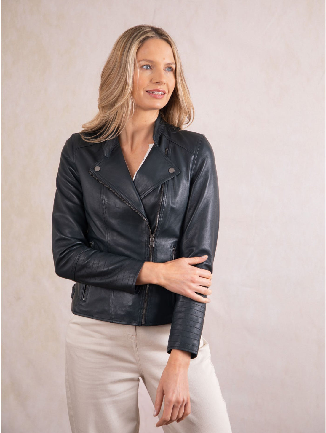 Bikerjacke aus pflanzlich gegerbtem Leder für Damen
