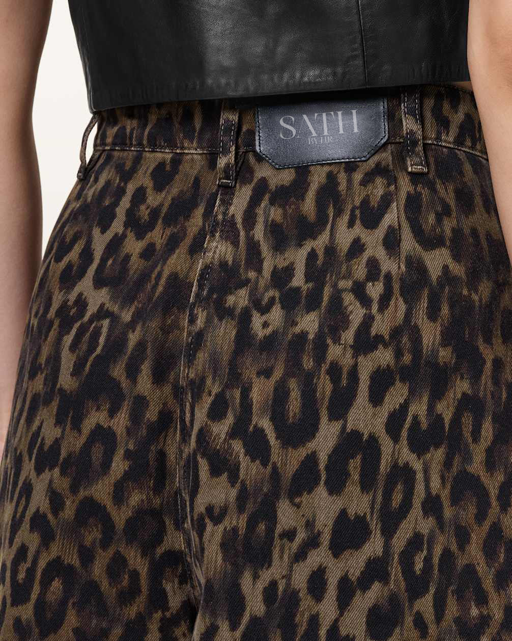 Women's Wide Leg Fit Denim Pants